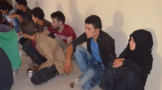 Hatay’da 16 kaçak göçmen yakalandı