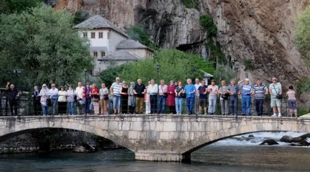 “Hoca Ahmet Yesevi’den Balkanlar’a Gönül Erenleri” projesi Bosna Hersek’te düzenlendi