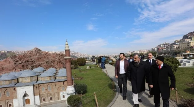 İBB’den Diyanet temsilcilerine ve üniversite öğrencilerine İstanbul gezisi