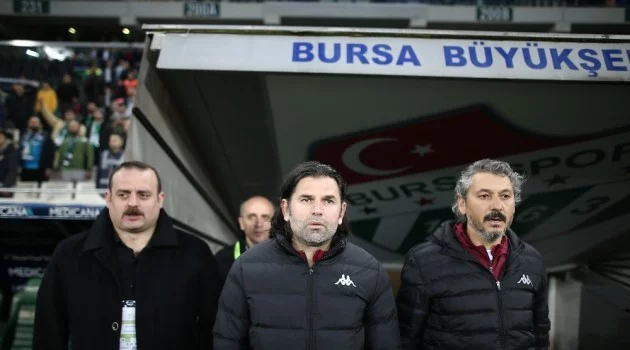 İbrahim Üzülmez: "Bursaspor bu yarışın içerisinde olacak"
