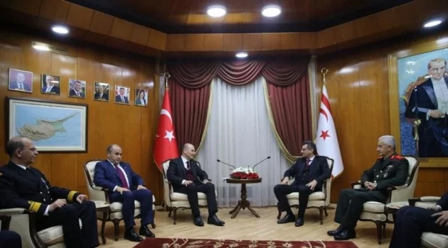 İçişleri Bakanı Soylu: “PKK/PYD ile DEAŞ’ın Türkiye’ye yönelik gerçekleştirmek istedikleri saldırı engellendi”