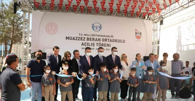 İlaç firması eğitime destek için Diyarbakır’da okul yaptırdı