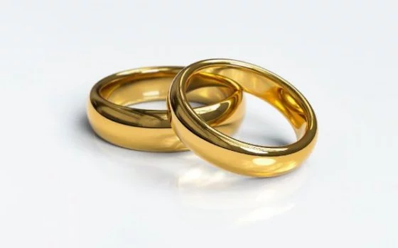 İngiltere’de sandıktan evlilik yüzüğü çıktı