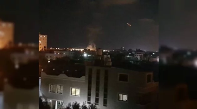 İsrail uçakları Gazze’de Hamas’a ait bir mevziyi vurdu