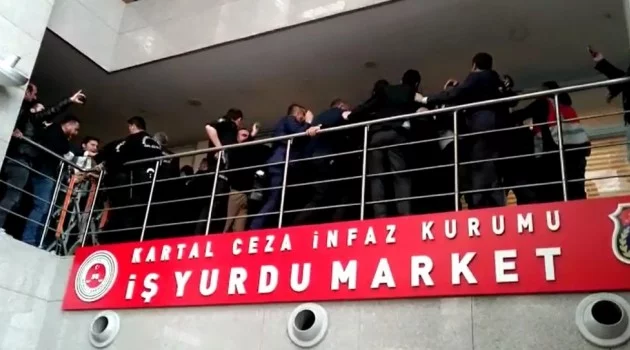 İstanbul Adliyesinde partililer ve güvenlik görevlileri arasında arbede yaşandı