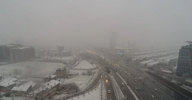 İstanbul’da etkili olan kar yağışı drone ile görüntülendi