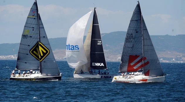 İstanbul’dan Bursa’ya yelken yarışları nefes kesti