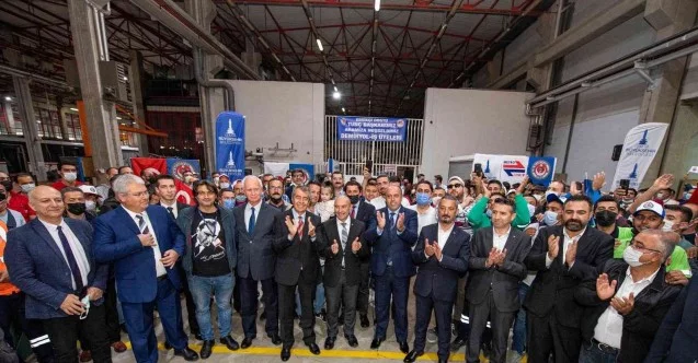İzmir Metro A.Ş.’de toplu iş sözleşmesi sevinci