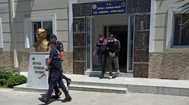 İzmir’de iş yerinden 105 bin liralık malzeme çalan hırsızlar yakalandı