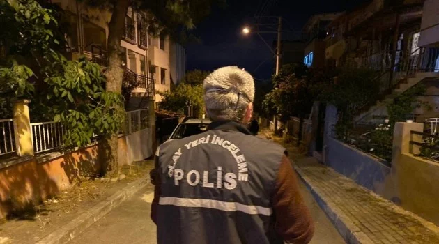 İzmir’de korkunç cinayet: 14 yerinden bıçaklanan şahıs, hayatını kaybetti