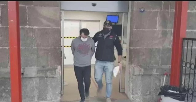 İzmir’de örgüt adına yardım toplayan 12 FETÖ şüphelisi gözaltında