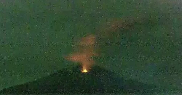 Japonya’daki Otake Yanardağı’nda patlama