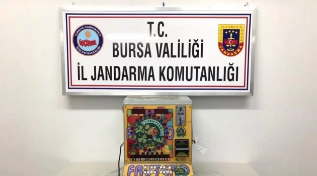 Bursa'da kafede kumar makinesi