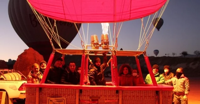Kapadokya’da Öğretmenler Günü gökyüzünde kutlandı