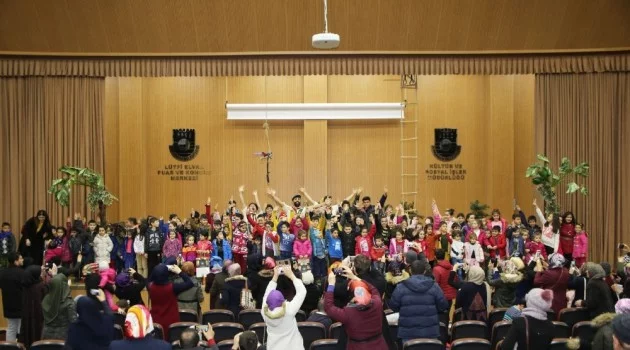 Karaman’da çocuklar için tiyatro etkinliği düzenlendi