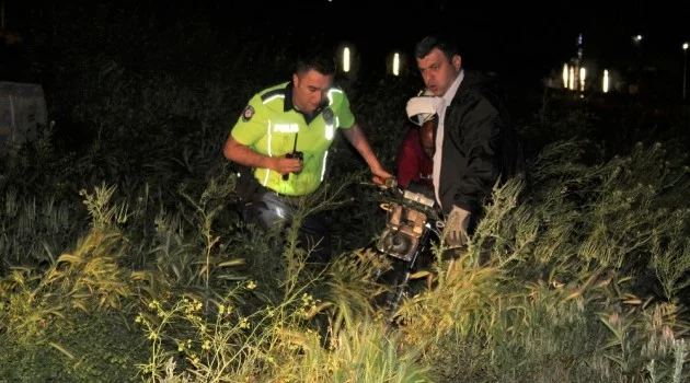Karaman’da motosiklet kazası: 1’i ağır 2 yaralı