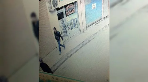 Kızıltepe’de telefon hırsızı güvenlik kamerasına yakalandı