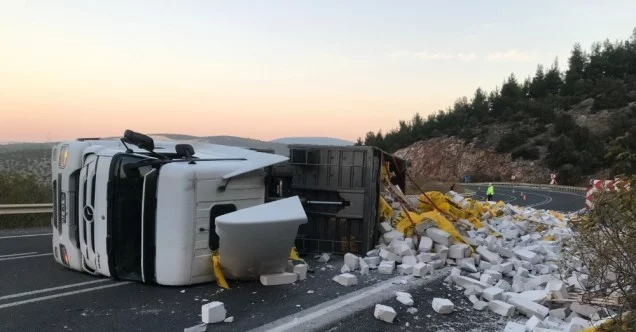 Bilecik-Bursa yolunda TIR kazası