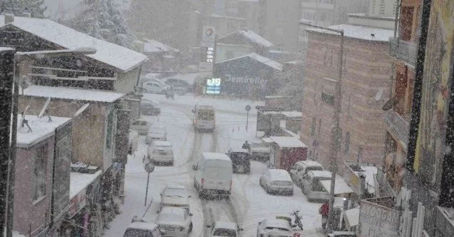 Konya’nın 25 ilçesinde okullara kar tatili