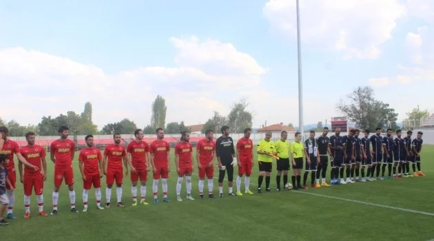Kudüspor, TKİ Tavşanlı Linyitspor ile hazırlık karşılaşması yaptı