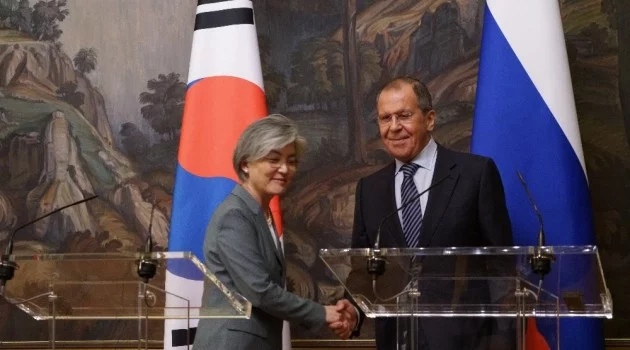 Lavrov, Güney Koreli mevkidaşıyla görüştü