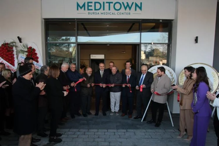 Meditown Sağlık Merkezi Bursa'da hizmete açıldı