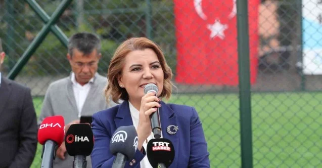 Meral Akşener, İzmit’te abisi Nihat Gürer adına yapılan spor tesisinin açılışına katıldı