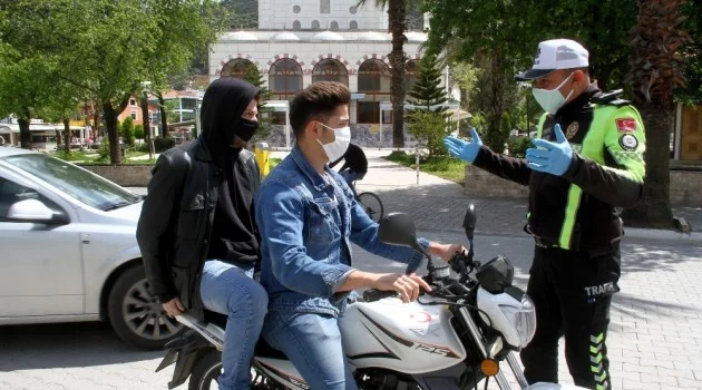 Muğla’da motosiklete 2 kişi binmek yasaklandı