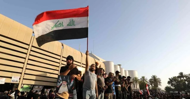 Mukteda Sadr’dan destekçilerine 20 Ağustos’ta protesto çağrısı