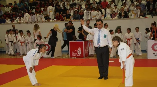 Nesibe Aydın Okulları Judo Şampiyonası 420 sporcunun katılımıyla gerçekleşti