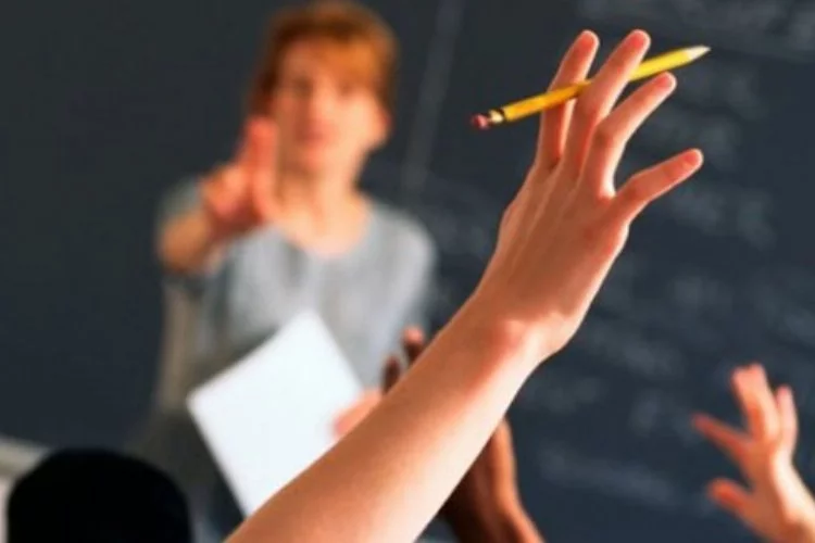 'Öğretmenlik Kariyer Basamakları Yazılı Sınavı' için ücret alınmayacak