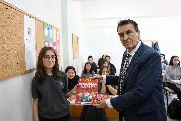 Osmangazi'den lise öğrencilerine yardımcı kitap desteği