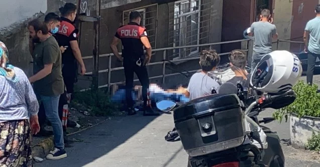 (Özel) Beyoğlu’nda silahlı saldırı: 3 ölü, 1 yaralı
