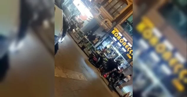 (Özel) İstanbul’da döner bıçaklı, masalı ve sandalyeli kavga kamerada