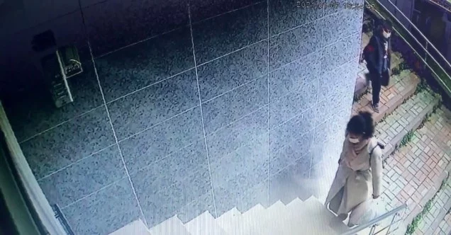 (Özel) İstanbul’da genç kadının yaşadığı kapkaç dehşeti kamerada