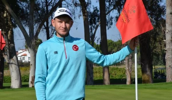 Milli golfçü Taner Yamaç'ın hedefi European Tour'da oynamak
