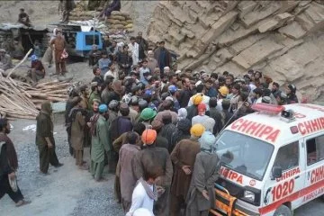Pakistan'da iki aşiretin kömür kavgası: 15 ölü