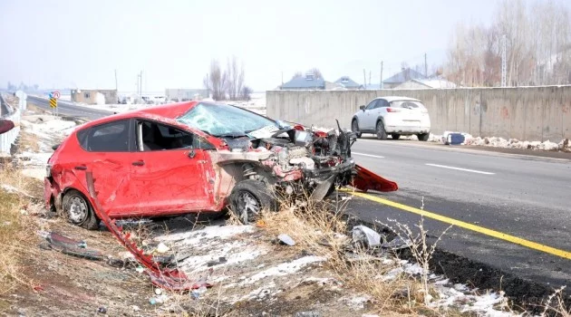 Patnos’ta trafik kazası: 2 yaralı