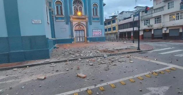 Peru’daki 7.3 büyüklüğündeki depremde 220 ev hasar gördü