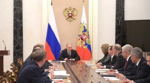 Putin, güvenlik konseyini acil topladı