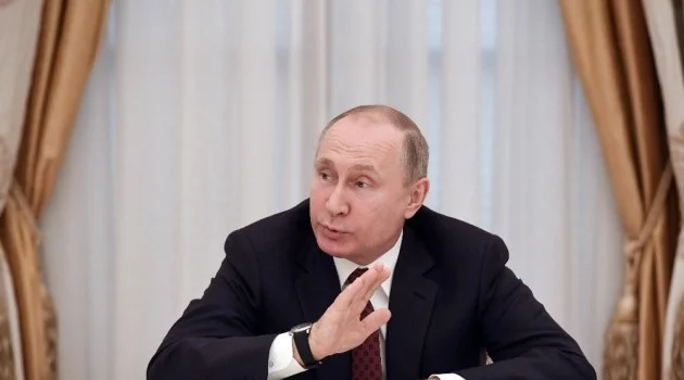 Putin: “Savaş yarışı başlatmak istemiyoruz”