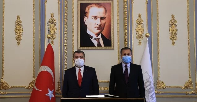 Sağlık Bakanı Fahrettin Koca, İstanbul Valiliği’nde