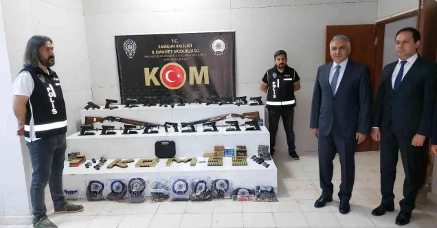 Samsun polisinden kaçakçılık operasyonu: 19 tabanca ele geçirildi, 4 kişi gözaltına alındı