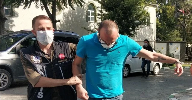 Samsun’da esrarla yakalanan 2 kişi adliyeye sevk edildi