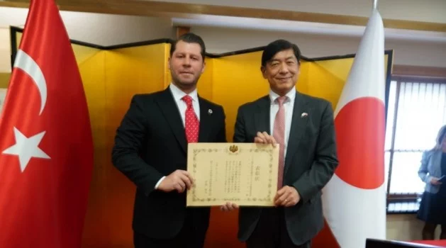 Şerif Tosyalı’ya Japonya’dan büyükelçilik özel ödülü