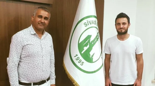 Sivas Belediyespor, Burak Aydın’ı transfer etti