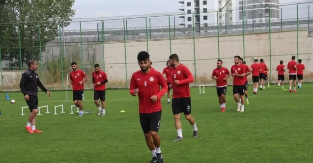 Sivas Belediyespor yeni sezon hazırlıklarını sürdürüyor
