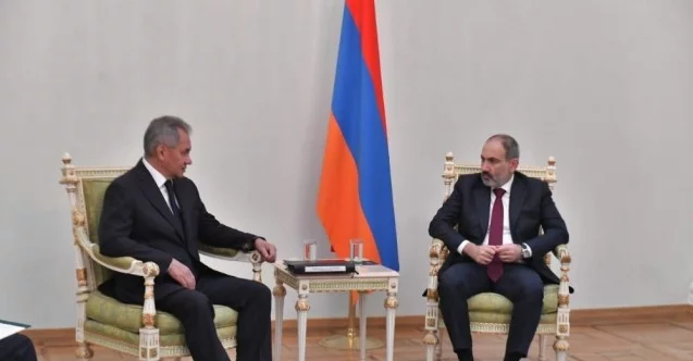 Şoygu ve Lavrov, Ermenistan Başbakanı Paşinyan ile görüştü