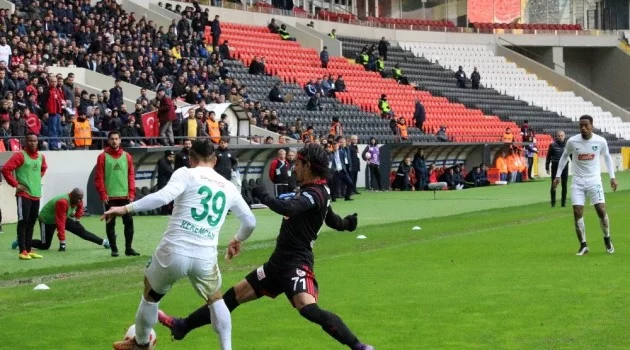 Spor Toto 1. Lig: Gazişehir Gaziantep: 0 - Denizlispor: 2