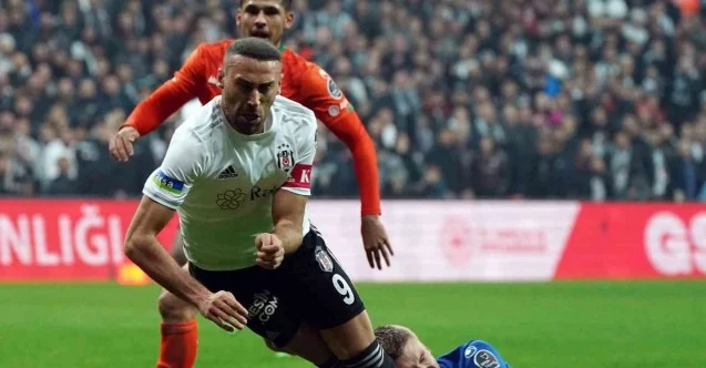 Spor Toto Süper Lig: Beşiktaş: 1 - Corendon Alanyaspor: 0 (İlk yarı)